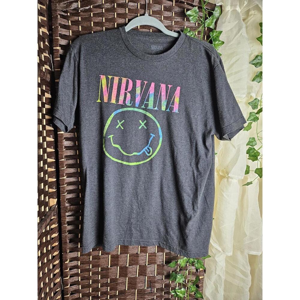 Nirvana Rainbow Smiley Face Graphic Tee Charcoal Gray Band Shirt - Picture 1 of 4